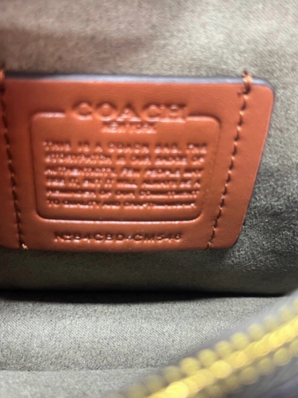 COACH Tabby Shoulder Bag 20 - Picture 4 of 7